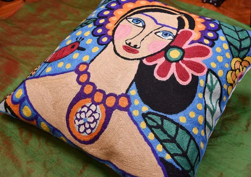 Miniatura 5 de Frida - Funda de almohada inspirada en el collar de arte mexicano, funda de almohada floral bordada a mano con arte hispano, cojín para silla, cojín