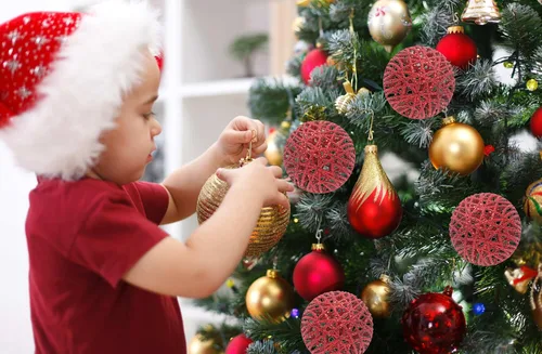 Miniatura 4 de Christmas Traditions Adornos de bola de Navidad de ratán rojo con purpurina de 4 pulgadas, decoración de árbol (juego de 6) (rojo navideño)