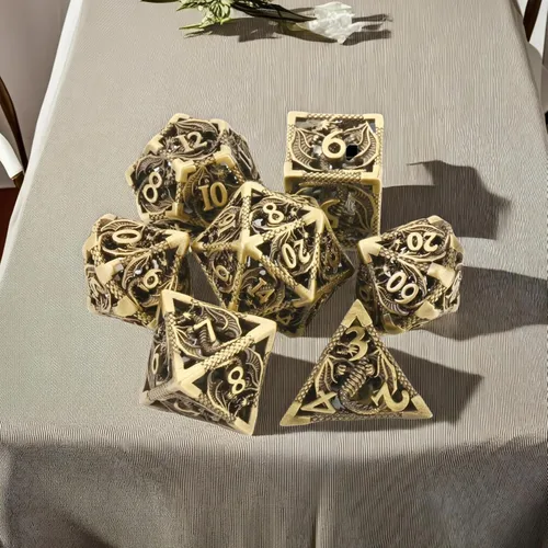 Miniatura 2 de Juego de dados de metal DND Dungeons and Dragon, juego de dados huecos poliédricos de dragón mágico de 7 piezas con caja de metal de regalo