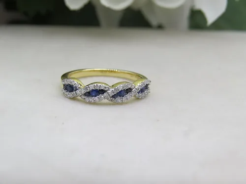 Miniatura 6 de Dazzlingrock Collection Round Blue Sapphire & White Diamond Swirl Stackable Anniversary Ring for Women in Gold