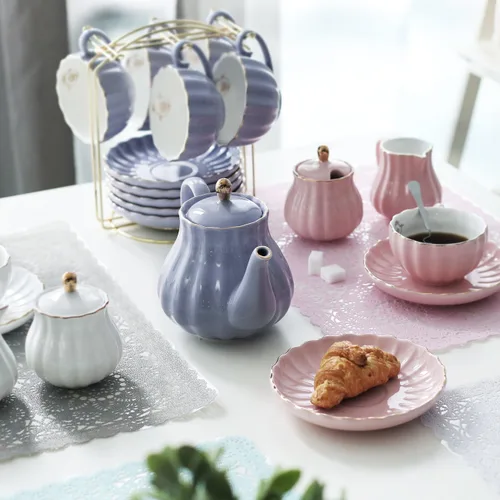 Miniatura 6 de Juego de té de porcelana de la serie British Royal, tazas y platillo de 8 onzas para 6, con tetera, azucarero, jarra de crema, cucharaditas y Púrpura