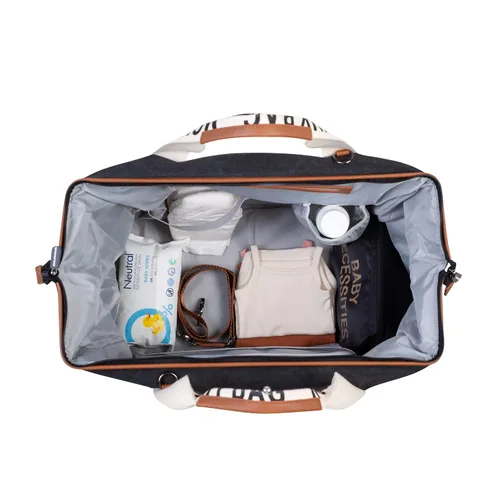 Miniatura 5 de Childhome Signature - Bolso de maternidad deportivo, bolsa de pañales impermeable, bolso grande para pañales, bolsa de viaje con artículos