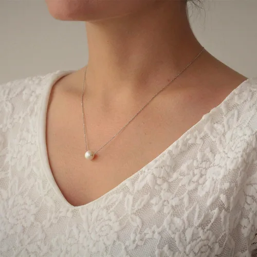 Miniatura 3 de DIBOLA Delicados collares de perlas para mujer, chapado en oro de 14 quilates, bonito collar de perlas individuales, elegante gargantilla de perlas