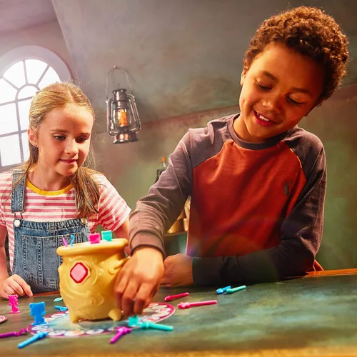 Miniatura 8 de Moose Juego de poción de Toys Magic Mixies, coloca los ingredientes mágicos en el caldero y haz que el Mixie aparezca para ganar