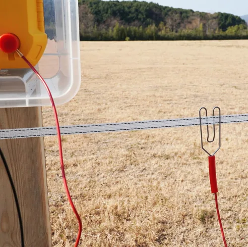 Miniatura 8 de FenceMate Cargador de valla eléctrico alimentado por batería de 0.5 J hasta 10 millas para contener aves de corral, ganado, esgrimista para proteger