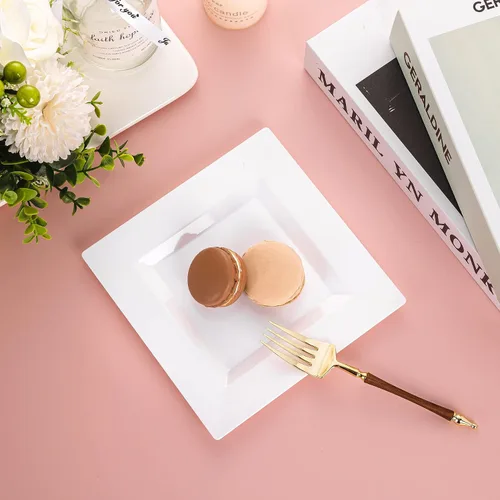 Miniatura 4 de Paquete de 100 platos cuadrados de postre de plástico blanco, platos desechables de 6.5 pulgadas, platos resistentes para fiestas, bodas, Navidad