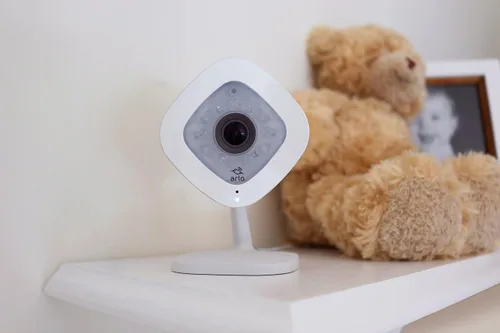 Miniatura 5 de ARLO Q - Cámara de seguridad HD 1080P con audio (2 unidades)