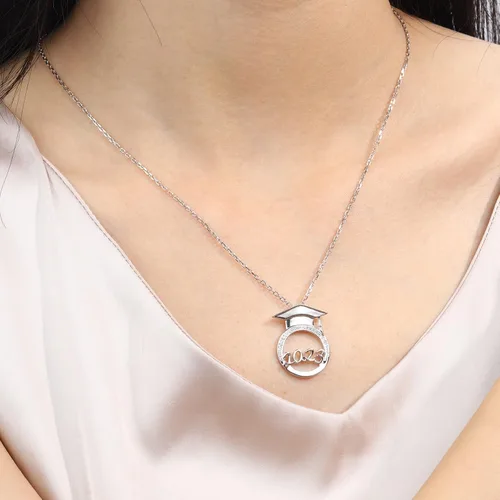 Miniatura 2 de Graduation Gifts for Her 2023 - Sterling Silver Bachelor's Hat Pendant Class of 2023 Graduation Necklace for Best Friends, High School College