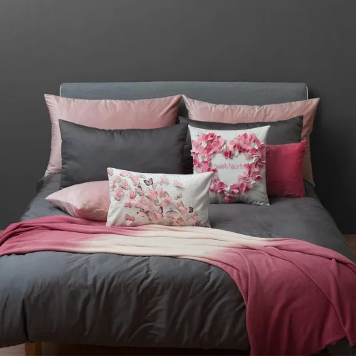 Miniatura 3 de KINGROSE Funda de almohada decorativa con diseño de mariposa 3D, diseño de corazón dulce, funda de cojín suave para el Día de San Valentín, Día