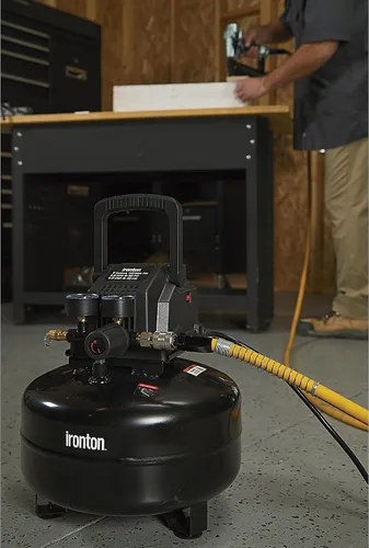 Miniatura 6 de Ironton Compresor de Aire Tipo Panqueque Sin Aceite, 0.3 HP, 3 Galones, 110 PSI