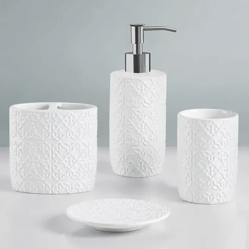 Miniatura 8 de Martha Stewart Juego de accesorios de baño de cerámica, organizador de almacenamiento para decoración de tocador, medallón de damasco en relieve