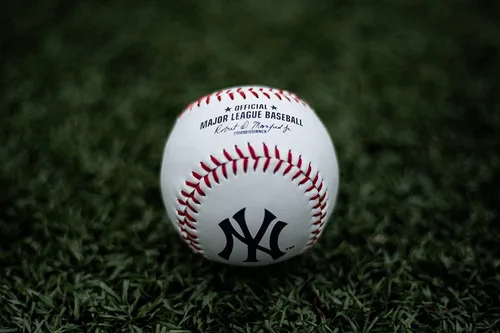 Miniatura 3 de Rawlings Béisbol oficial de la MLB 2026 con logo del equipo Todos los 30 equipos de la MLB disponibles