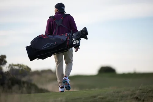 Miniatura 7 de Sun Mountain Bolsa VLO de 14 vías 2025 4.5LS - Organización principal con nuestra bolsa de soporte de golf de 14 vías, bolsa ligera para palos