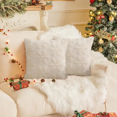 Miniatura 3 de Funda de cojín beige con copo de nieve navideño - 18 x 18 pulgadas de forro de pelo sintético - Juego de 2 fundas de cojín cuadradas bordadas