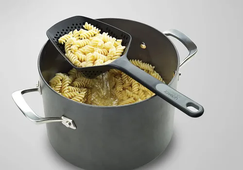 Miniatura 2 de Joseph Joseph Scoop Plus Colador, Cucharón Drenaje/Filtro, Cucharón, Drena y Sirve, resistente al calor hasta 200°C (392°F), Apto para lavavajillas