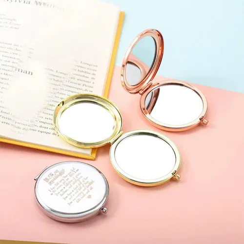 My Granddaughter - Espejo plegable de mano grabado personalizado con reflejo, mini espejo de bolsillo compacto, vale la pena apreciar toda la vida,