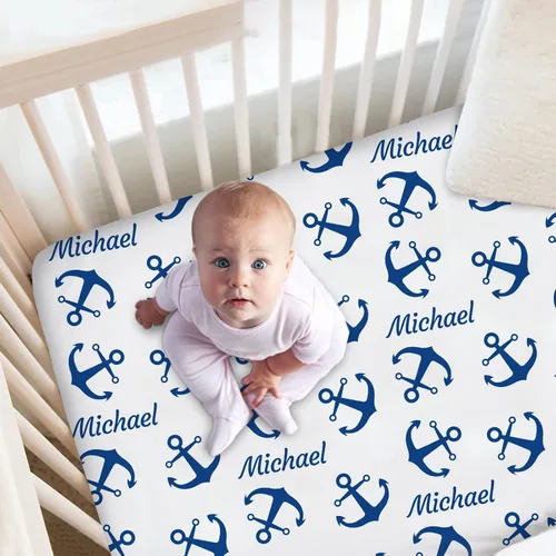 Sábana bajera personalizada para cuna de bebé con nombre náutico – Ropa de cama ajustable azul marino personalizada para niños y niñas, paquete y