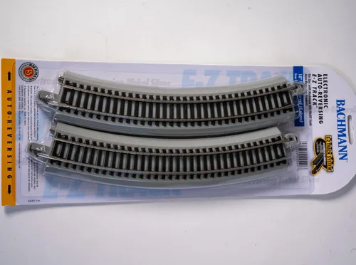 Miniatura 6 de Bachmann Trenes E-Z TRACK REVERSING 18" RADIUS CURVED (4/tarjeta) - Riel de plata de níquel con plataforma gris - Escala HO
