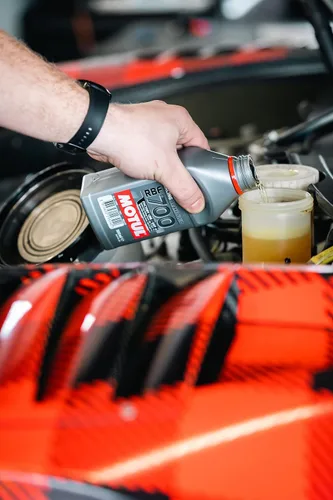 Miniatura 5 de Motul RBF 700 Factory Line Racing - Líquido de frenos sintético DOT 4 con alto punto de ebullición, para sistemas hidráulicos y de embrague