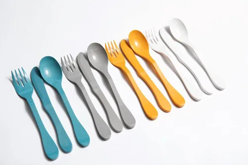 Miniatura 3 de KNORK Eco - Juego de cubiertos reutilizables de bambú a base de plantas (tenedor, cuchillo, cuchara)