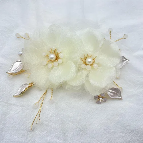 Miniatura 4 de Accesorios para el cabello nupcial hechos a mano con cuentas - Pinzas para el cabello y peines florales para mujer