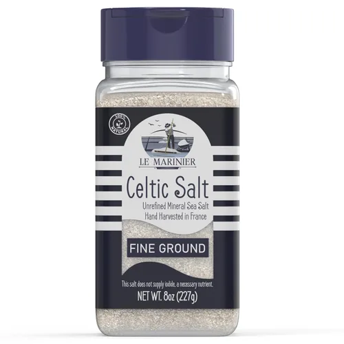Le Marinier Sal celta orgánica fina molida, 8 onzas, rica en minerales, 100% natural y sin refinar. Salero rellenable. Sal marina francesa con