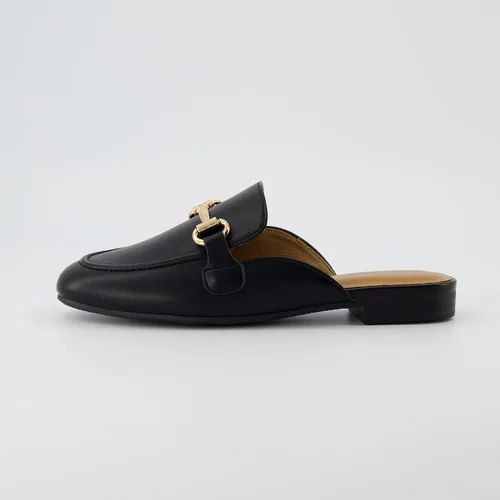 Miniatura 2 de CUSHIONAIRE Sandalias Yates con hebilla para mujer + espuma viscoelástica, anchos disponibles