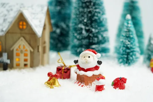 Miniatura 2 de Cutemini Kit de Navidad de casa de muñecas a escala 1:12, 6 piezas de decoración de escena en miniatura, muñeco de nieve, caramelo, muleta