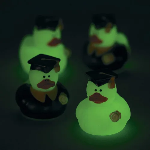 Fun Express Mini patitos de graduación que brillan en la oscuridad (juego de 24 a granel) regalos de graduación y suministros para fiestas