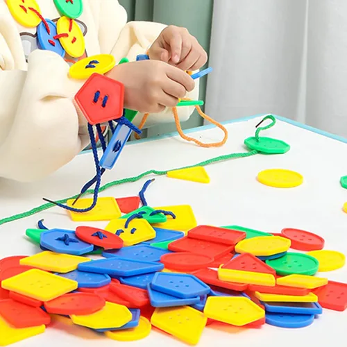 Miniatura 4 de 70 piezas Montessori - Juguete de hilo con cordones – Cuentas grandes con forma geométrica para manualidades infantiles, actividades preescolares