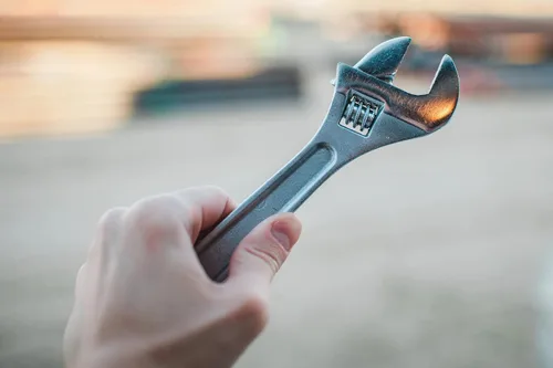 Miniatura 3 de Edward Tools Llave ajustable de 8 pulgadas - Acero forjado resistente - Mandíbulas fresadas de precisión para una máxima potencia de agarre