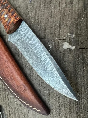 Miniatura 4 de Cuchillo de caza de hoja fija de Damasco con funda – El mejor cuchillo de caza para hombres con mango antideslizante – Cuchillo de supervivencia
