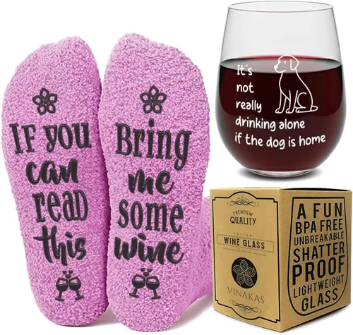 Divertidos copas de vino + calcetines de vino – Copa de vino irrompible de 16 onzas sin tallo con refranes y calcetines peludos para niña "If You