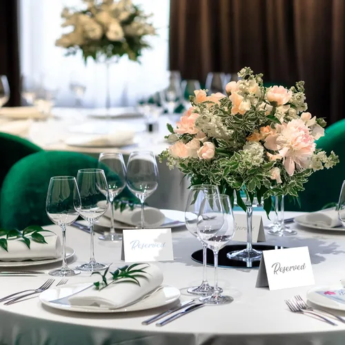 Miniatura 3 de Paquete de 10 letreros de mesa reservados plateados para bodas, fiestas, restaurantes y mesas plateadas, números del 1 al 30 para recepción de boda