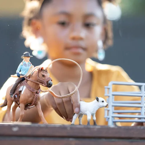 Miniatura 2 de Schleich Farm World, juguetes de rodeo para niños, juego de lazo con vaquero, vaca y juguete de caballo, set de 11 piezas, para niños de 3 años