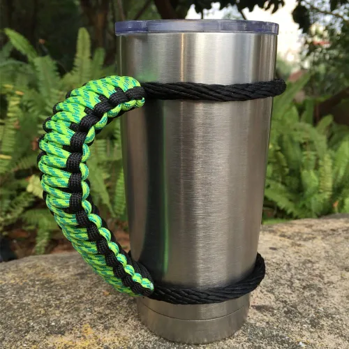 Miniatura 20 de MOCE Mango de paracaídas hecho a mano para vaso Yeti/Rtic/Ozark Trail Rambler de 30 onzas. Morado/Blanco Violeta/Blanco