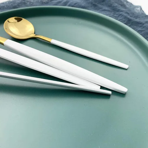 Miniatura 6 de Juego de cubiertos dorados con mango blanco, 24 piezas de acero inoxidable brillante, cubiertos para 6, aptos para lavavajillas Mango blanco dorado