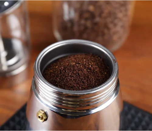 Miniatura 5 de Geesta Premium Cafetera de Espresso para Estufa con Tapa de Cristal - 4/6/9 Tazas - Cafetera de Acero Inoxidable - 240ml/8.5oz/6 tazas