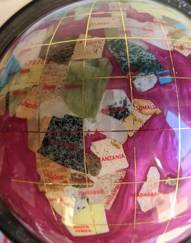 Miniatura 5 de Unique Art - Tablero de mesa de 10 pulgadas de alto, globo del mundo con piedras preciosas del océano con soporte de aleación de zinc de 4 patas
