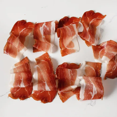 Miniatura 7 de igourmet Mega Gourmet Surtido para 20 quesos importados, carnes curadas y acompañamientos, perfecto para grandes celebraciones, incluye Grana