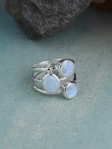 Miniatura 3 de YoTreasure . Anillo de plata de ley 925 con piedra lunar natural de 3 piedras, Piedra preciosa Metal, piedra de luna