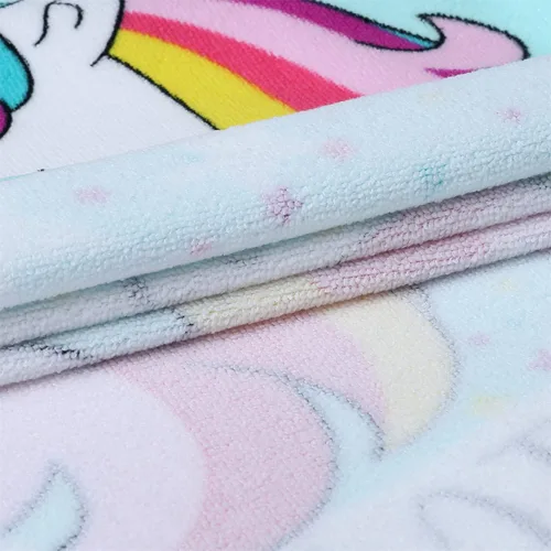 Miniatura 3 de Toalla de playa con capucha de unicornio para niñas de 1 a 5 años, toalla de poncho para piscina y baño, con bolsa portátil (unicornio mágico)