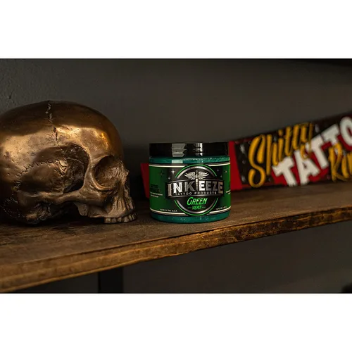 Miniatura 6 de INK-EEZE Paquete de Pomada para Tatuajes Verde 2-Pack, Para Artistas y Cuidado Posterior, Vegano, Sin Crueldad, Hecho en EE. UU., 2 envases de 16 oz