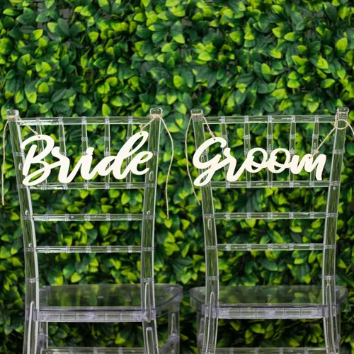 Efavormart - Juego de 2 letreros de madera natural para silla de novia y novio, caligrafía de 12 x 5 pulgadas, accesorios para fotos de boda,