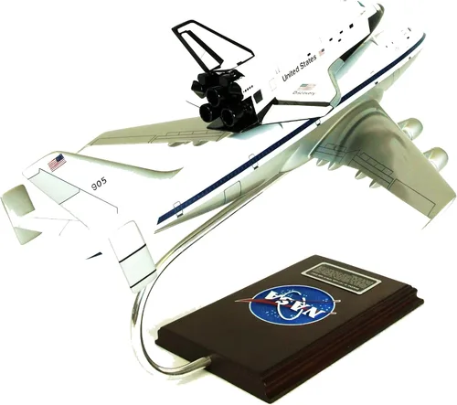 Miniatura 5 de Mastercraft Collection Boeing NASA B747 Airliner w/Space Shuttle Piggy Back Avión Modelo Escala: 1/144