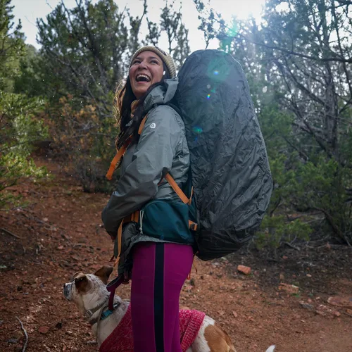 Miniatura 10 de Kelty Funda de lluvia para mochila, cubierta a prueba de agua para senderismo y mochilero, 30 a 105 litros, cincha elástica, bolsillo integrado