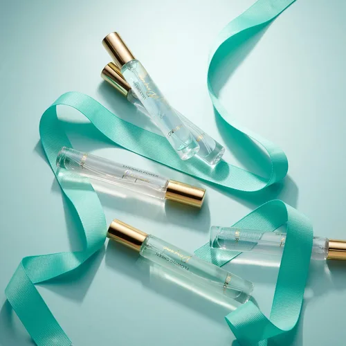 Miniatura 6 de LOVERY Regalos para el día de la madre para mamá, ella y él, juego de 5 perfumes para mujeres y hombres con bolsa de cuero, mini perfume de 0.3 fl