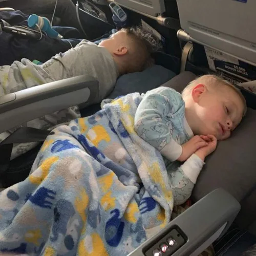 Miniatura 6 de Almohada inflable para reposapiés de viaje, altura ajustable para viajes aéreos, cama de avión infantil, artículos esenciales de viaje, hogar