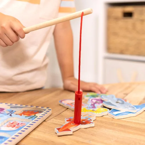 Miniatura 8 de Melissa & Doug - Juego de pesca magnético de madera y rompecabezas con imanes de animales marinos de madera
