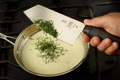 Miniatura 9 de Mercer Culinary Cuchillo de cocina multiusos, 7.1 pulgadas